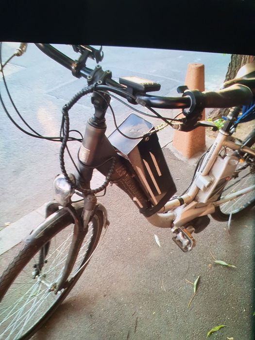 Bicicleta electrica kalkof roti pe 28