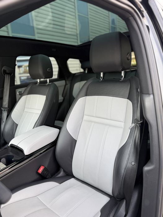 Range rover Evoque P300e