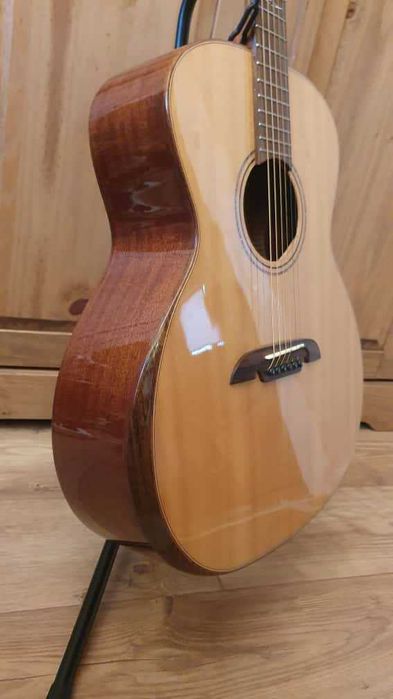 Chitara Acustica ALVAREZ AG60AR Grand Auditorium