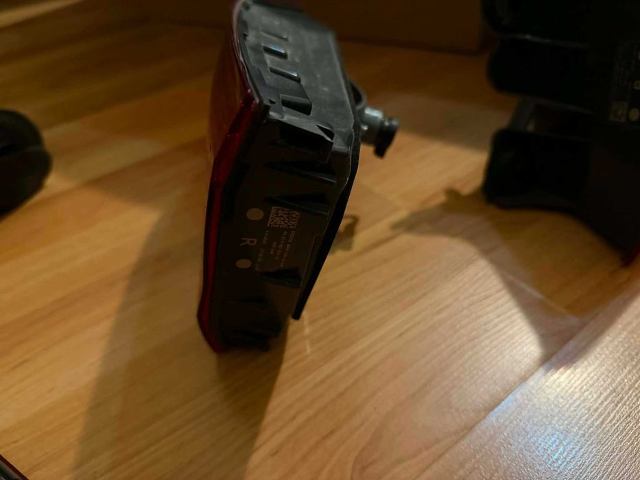 Оригинални БМВ стопове G30