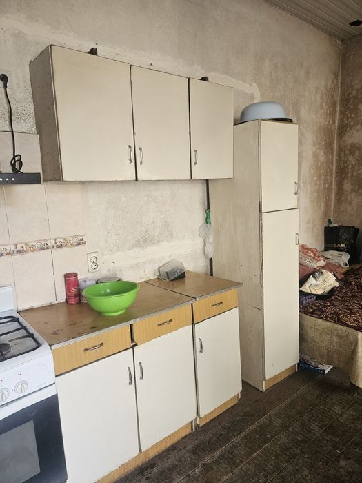 Oshxona mebel sotiladi