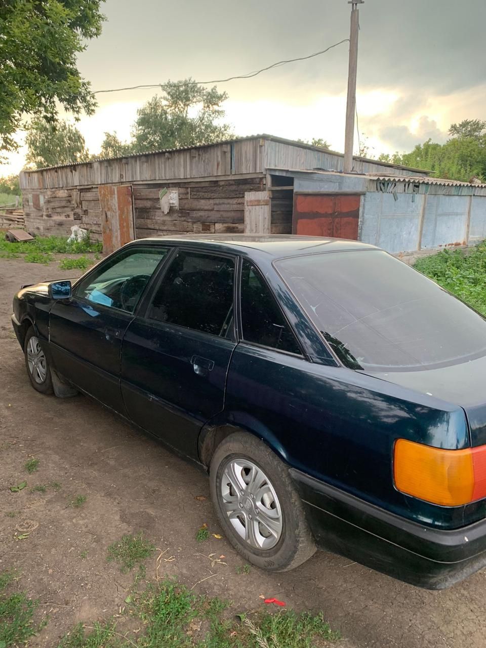 Продам Ауди 80 б3