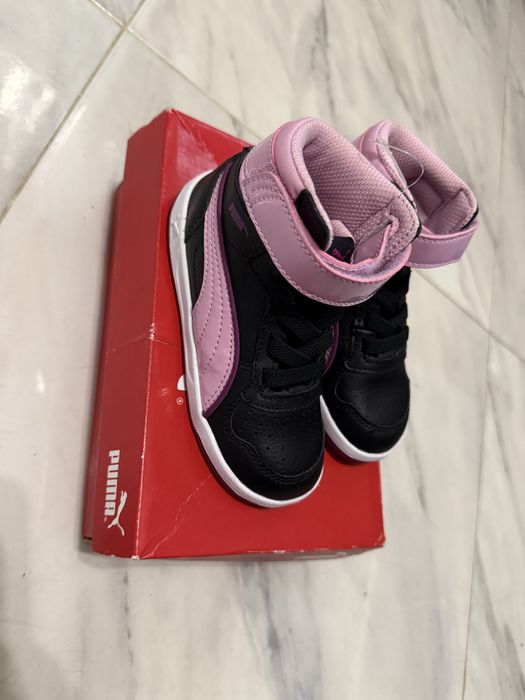 Детски маратонки Пума-Puma. Оригинални, номер 25.