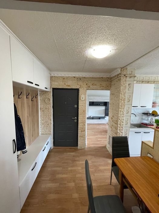 Apartament cu 3 camere in zona podul de fier pt chirie proprietar