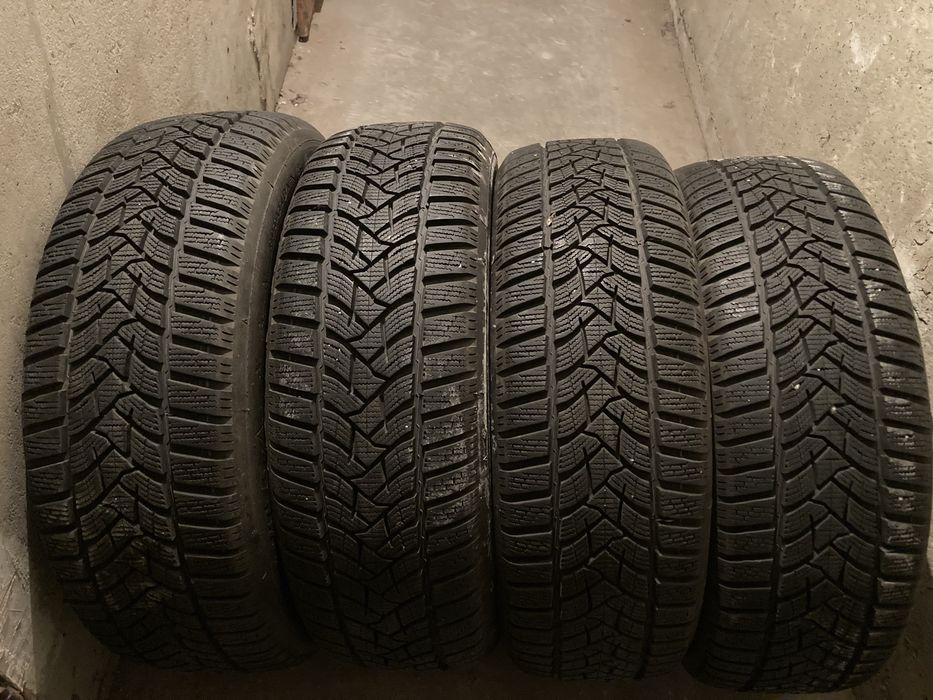 205 60 16 Dunlop Winter Sport 5 4бр зимни
