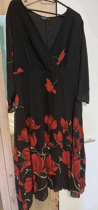 Дамска рокля размер XL