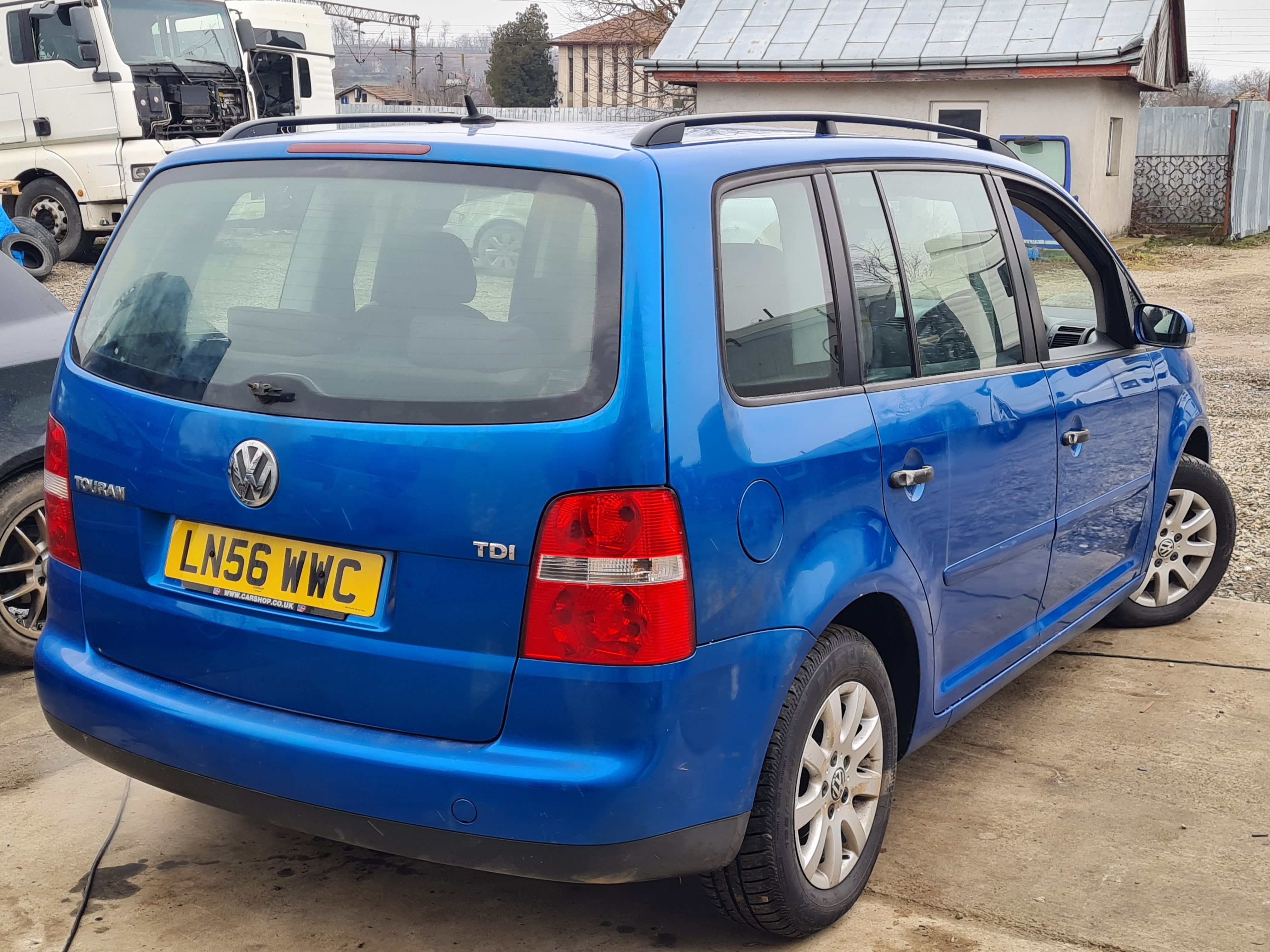 Bare Spate volkswagen Touran 2006 Hatchback Albastru