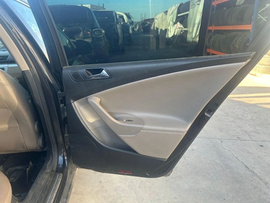 Broasca usa passat b6