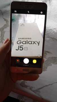 Samsung galaxy J 5