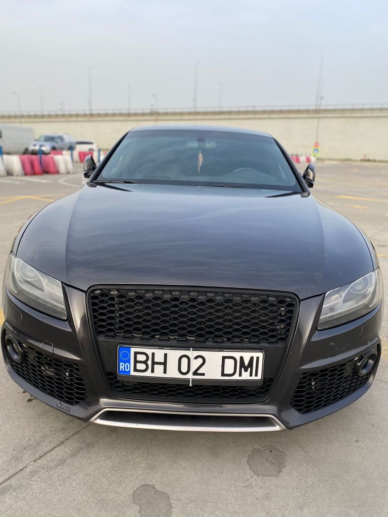 Audi a5 an fabricație 2011