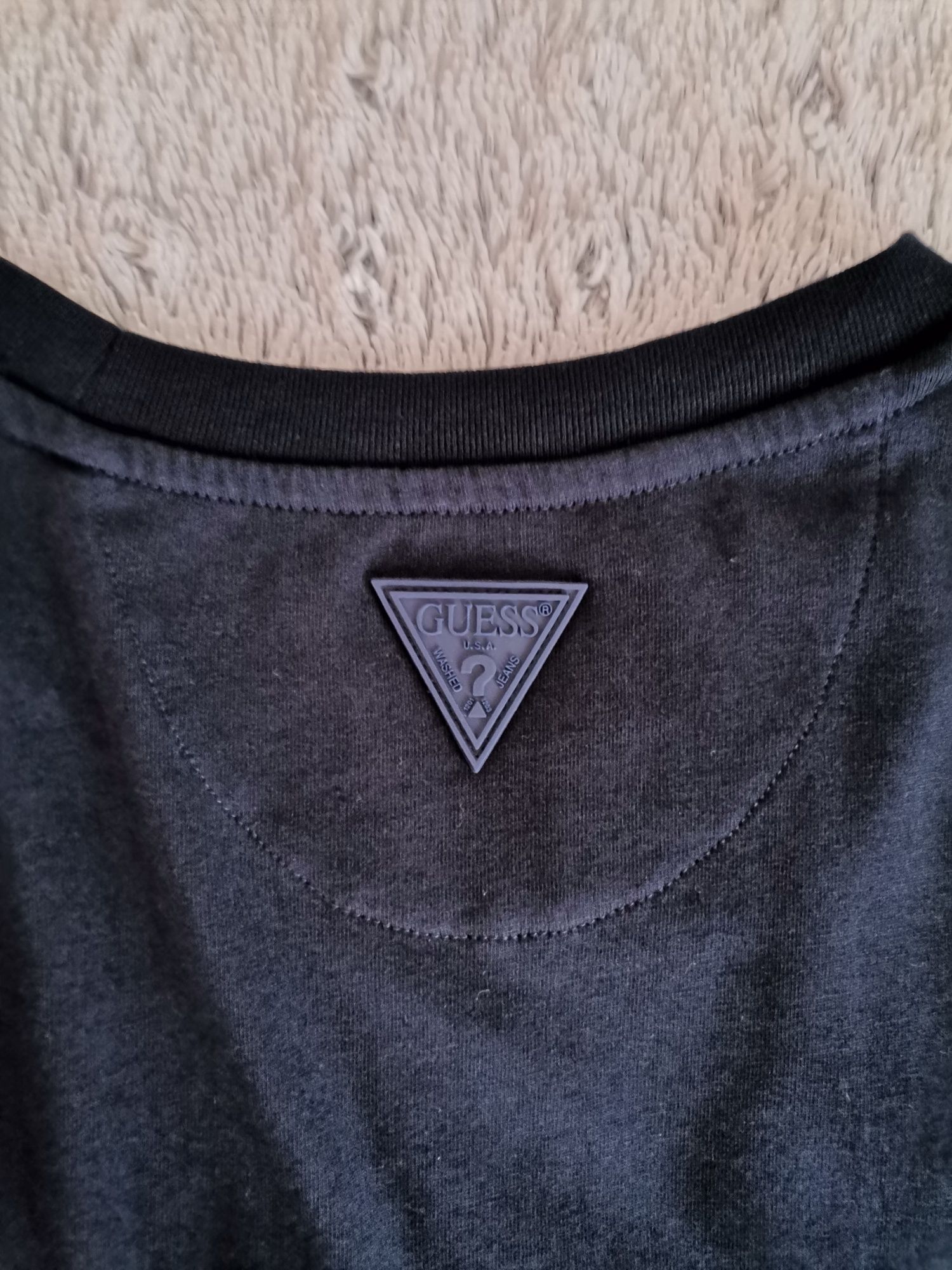 Оригинална тениска Guess