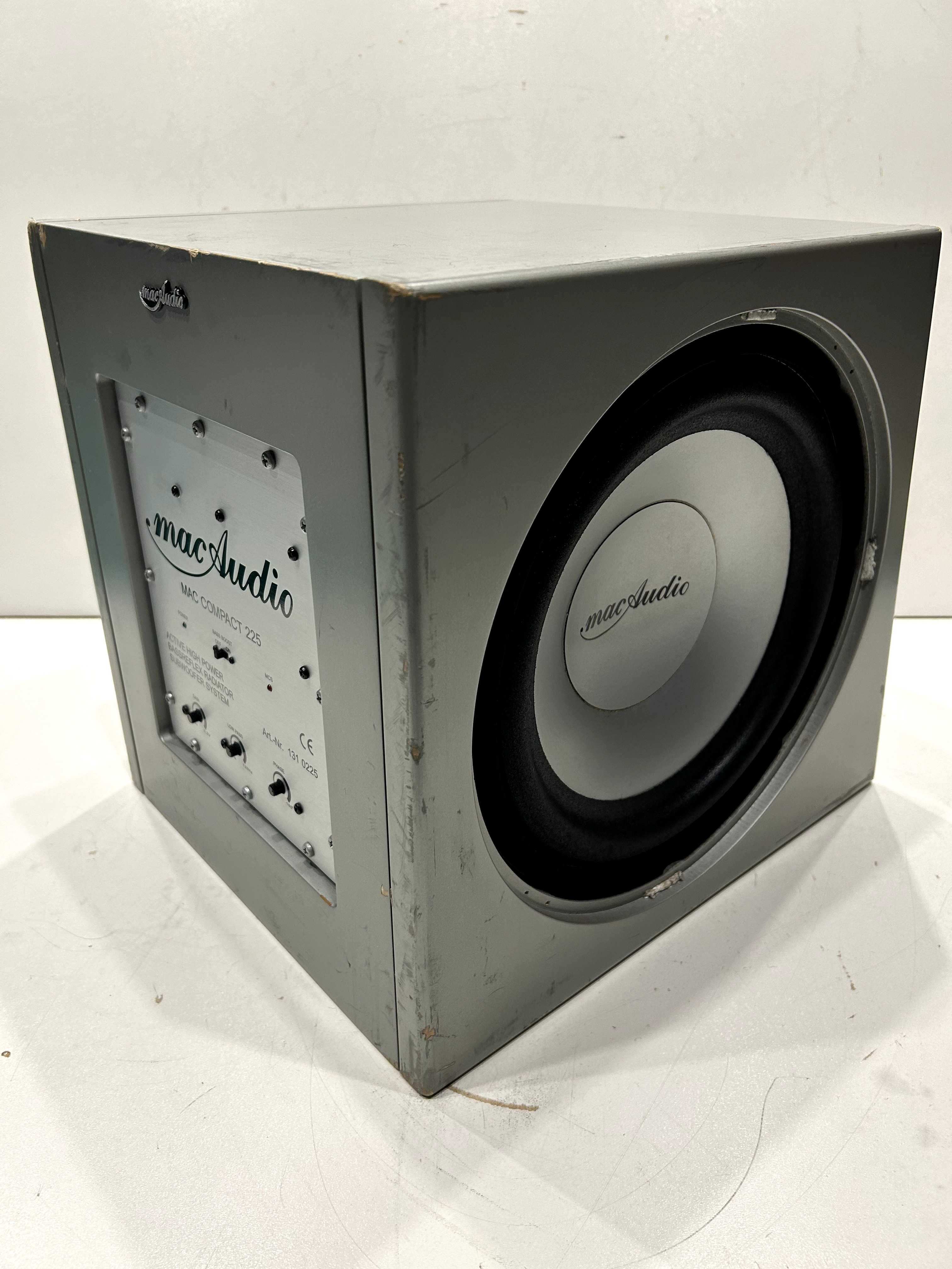 Subwoofer auto activ Mac Audio Compact 225