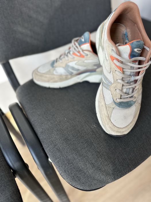 Продавам мъжки сникърси HOFF