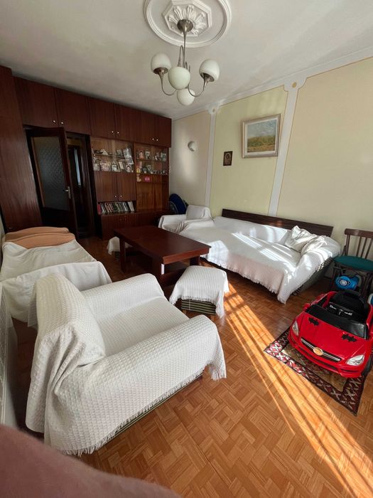 Продава се Тристаен апартамент в Пловдив, Захарна фабрика - 90 кв.м за 1656 €/кв.м - Снимка #2