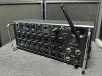 Цифровой микшерный пульт Behringer XR18 состояние отличное