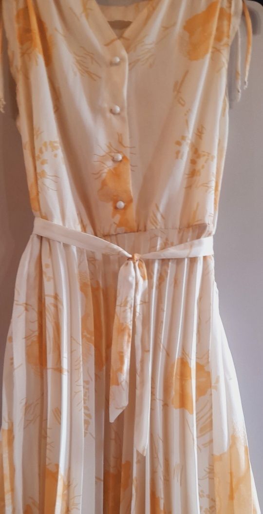 Rochie plisată mărimea XL, 46