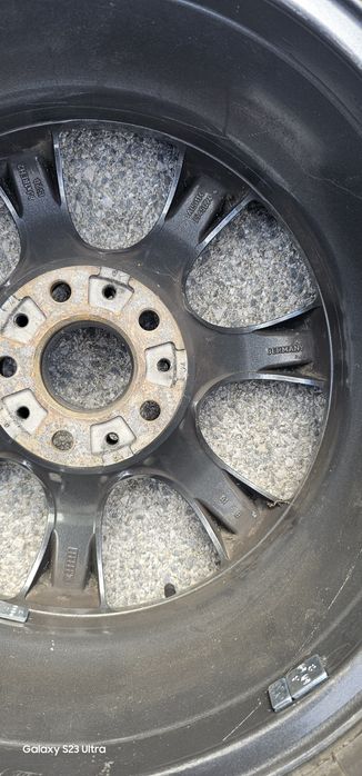 Джанти със гумиии