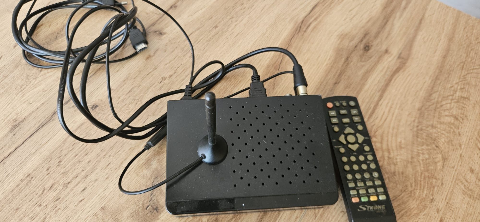 Strong HDTV сателитен приемник