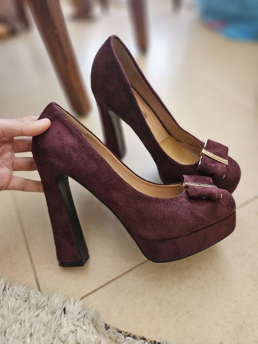 Обувки с ток Paolo Botticelli