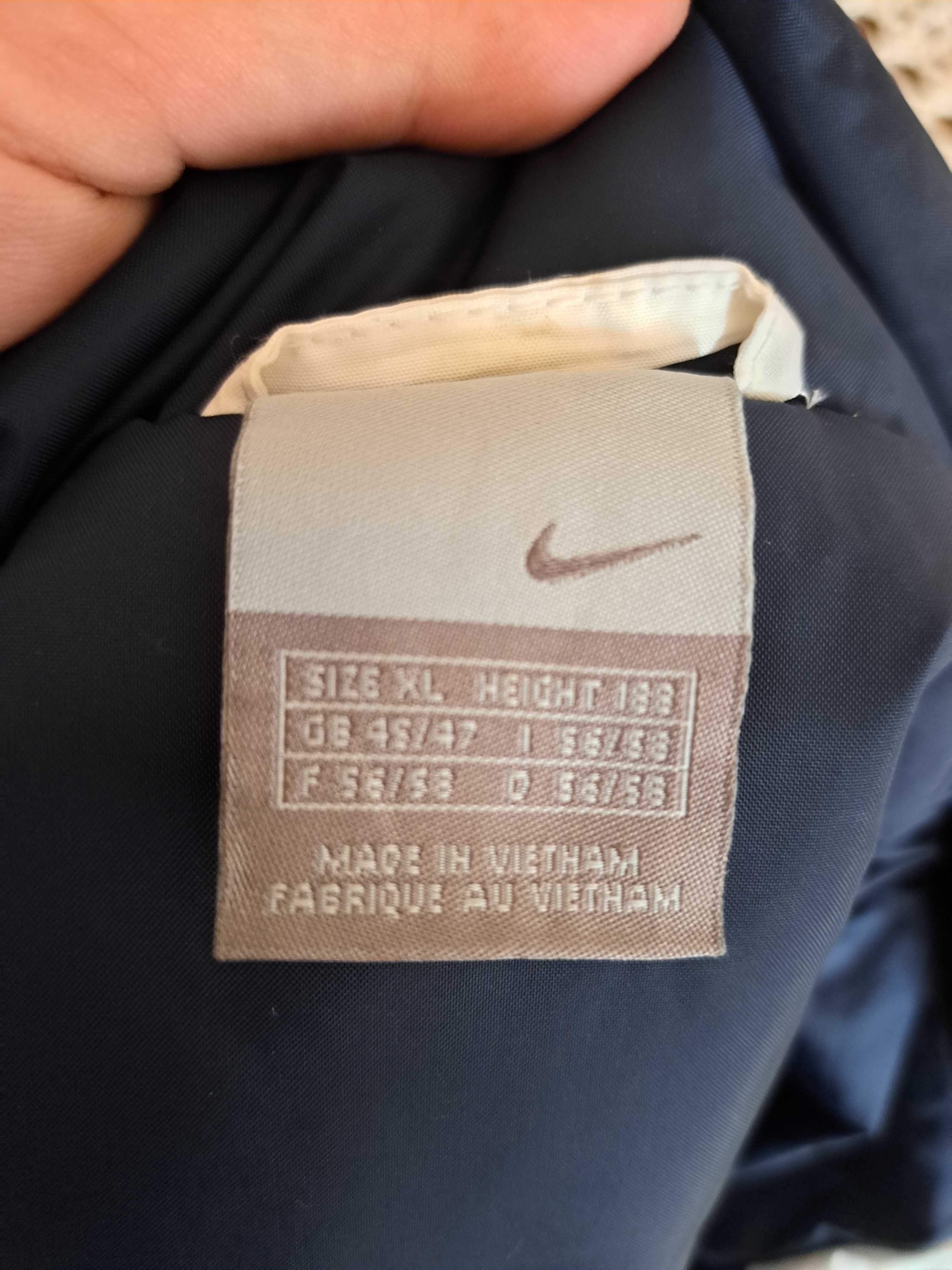 Дамско зимно  яке Nike размер Хл
