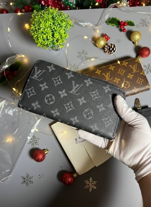 Louis Vuitton кошелек