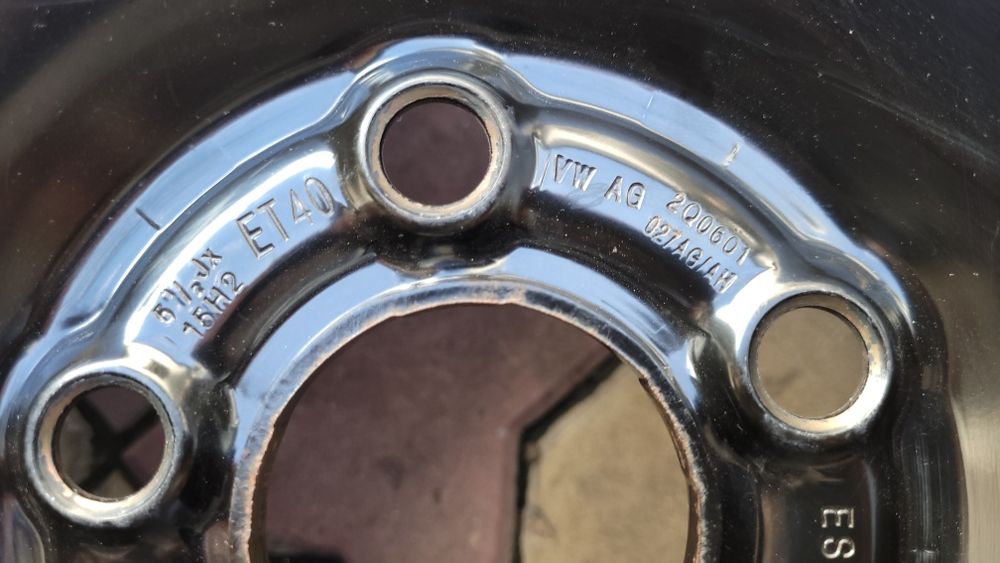 Jante  R15 oțel 5x100 ET 40 originale vw,audi,skoda seat