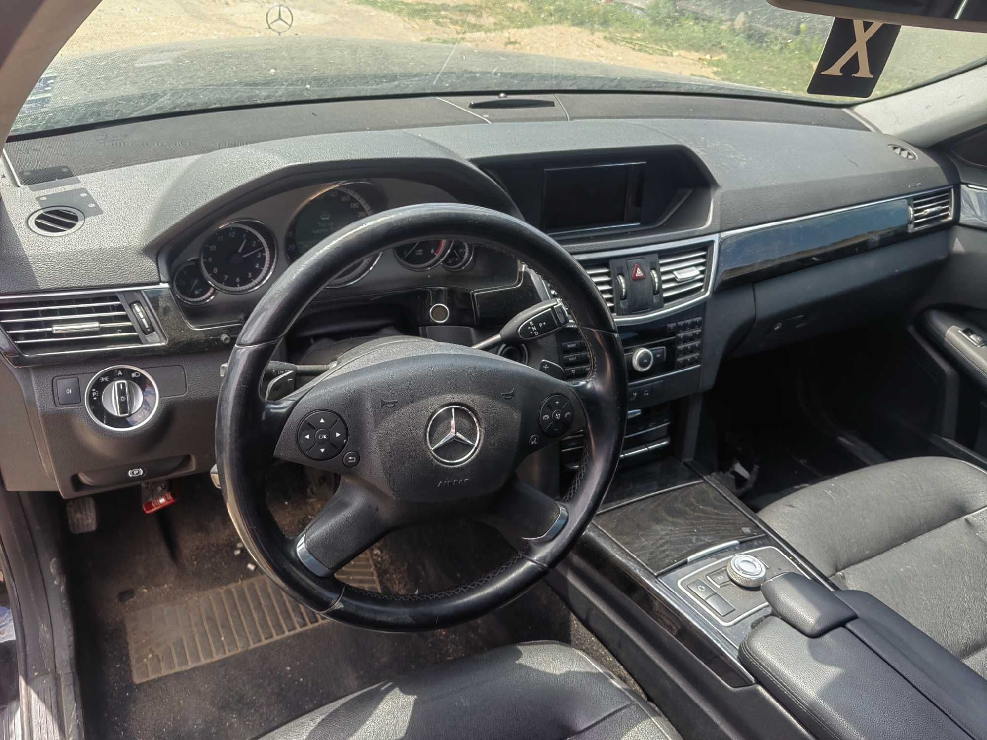 Mercedes E350 cdi 231 кс W212 на части. Ляв волан