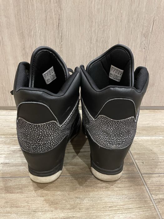 Кецове Adidas номер 39