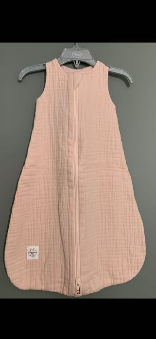 Бебешки дрешки и аксесоари