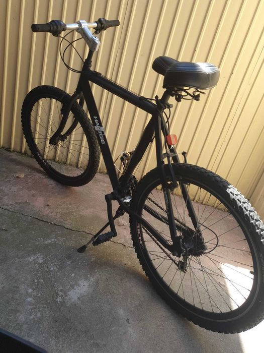 Vând bicicleta aluminiu