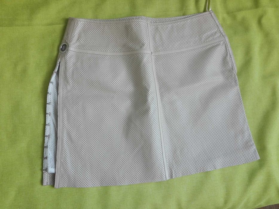 Пола естествена кожа Celestino размер S