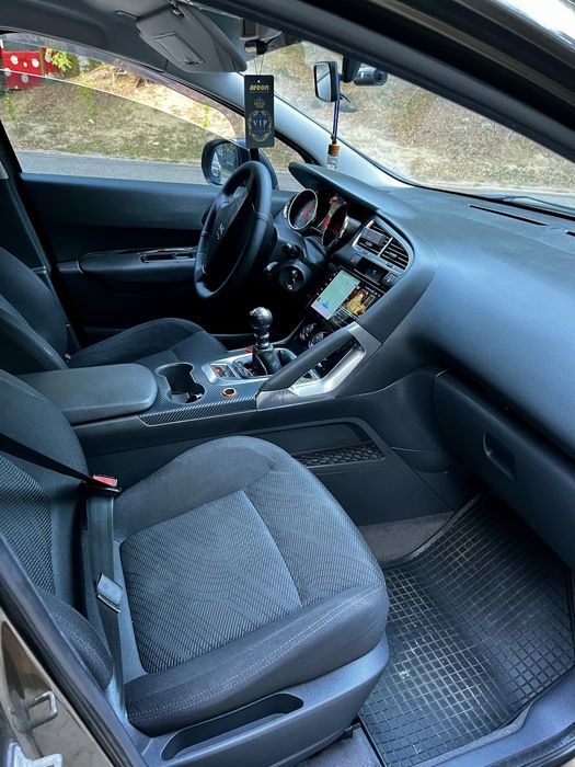 Peugeot 3008  1.6hdi 2010