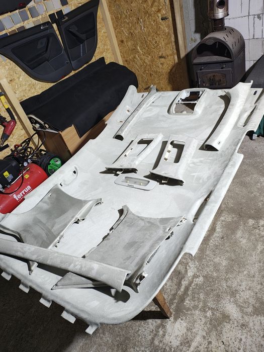 Plafon + stâlpi Golf 5 retapițați cu imitație Alcantara | Fete uși ret