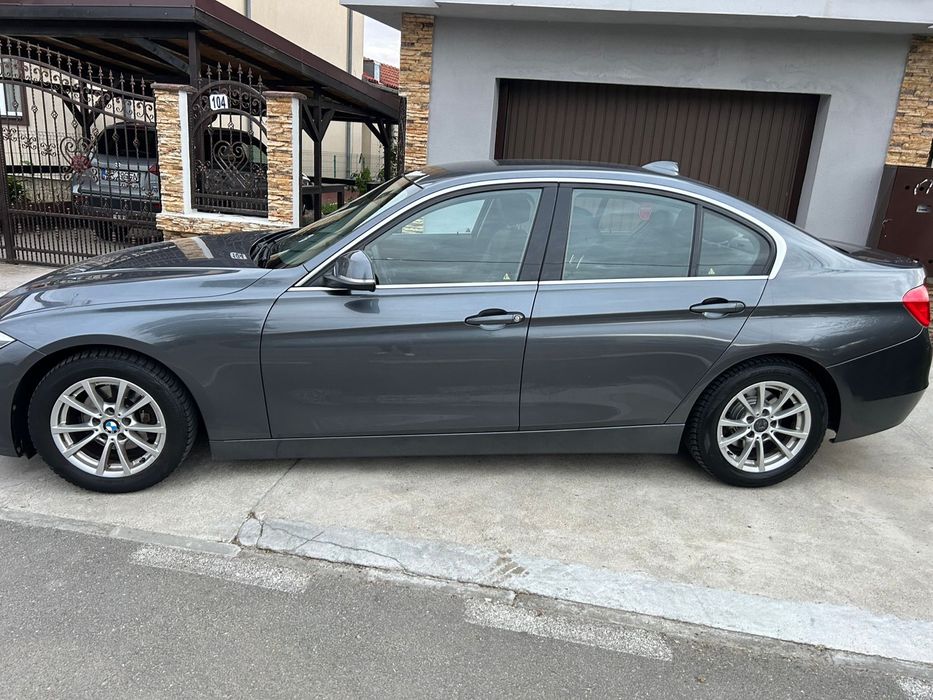 BMW 320D Luxury - automata