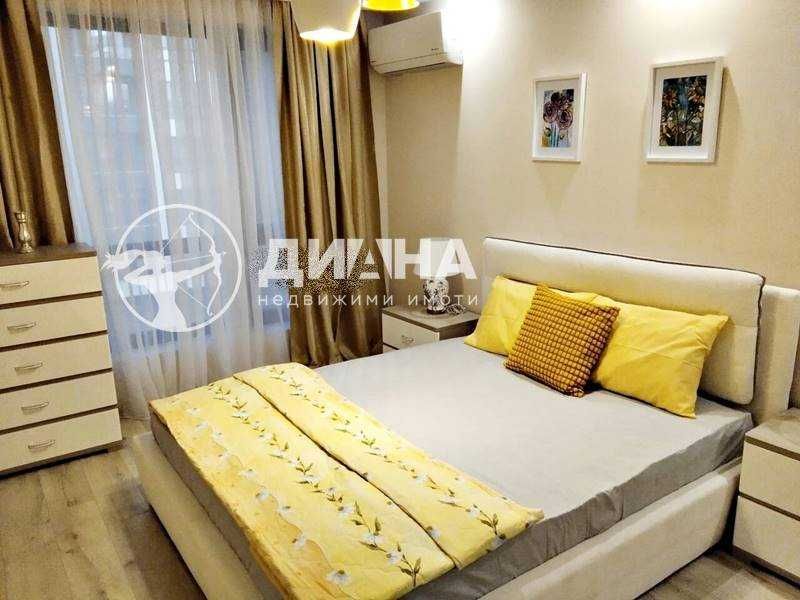 Продава се Двустаен апартамент в Пловдив, Христо Смирненски - 80 кв.м за 1875 €/кв.м - Снимка #8