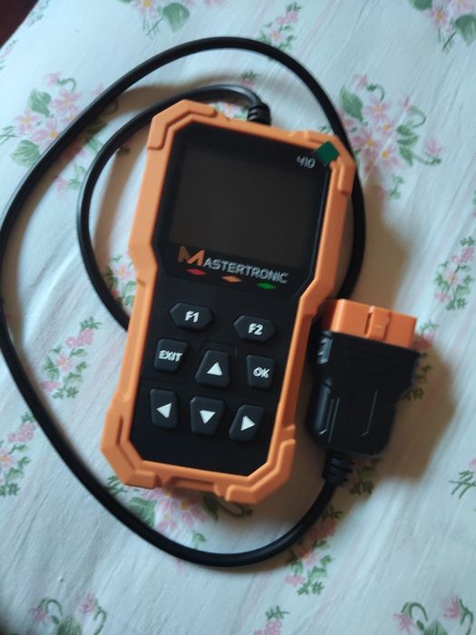 Уред За Автодиагностика на Български език