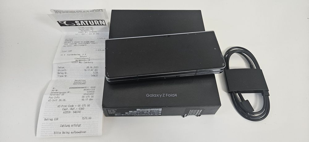 Samsung Z fold 4  1 TERA 1000Gb