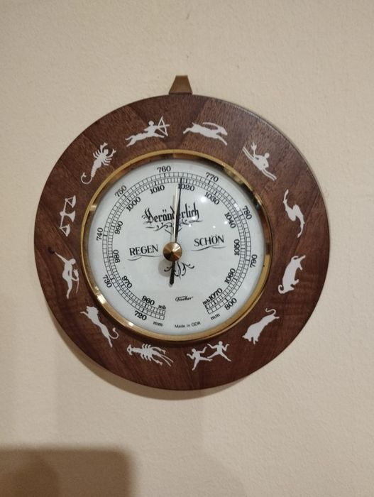Barometru vechi unic