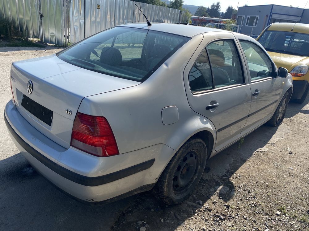 Vw bora на части 1.6