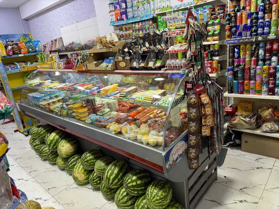 Витрина холодилник (Идеал, мошный) 3 метр