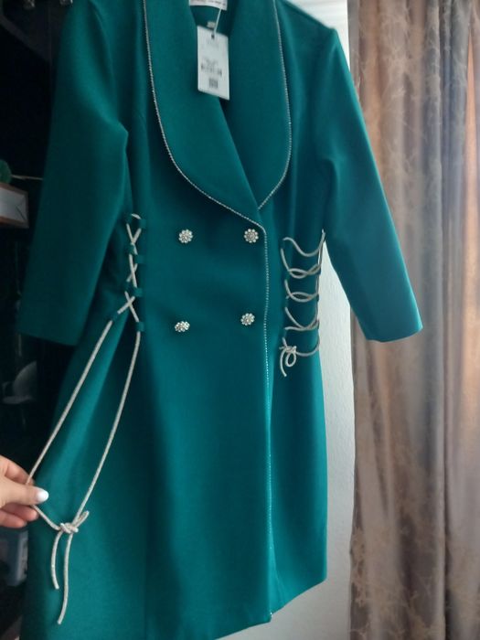 Rochie,dama superba