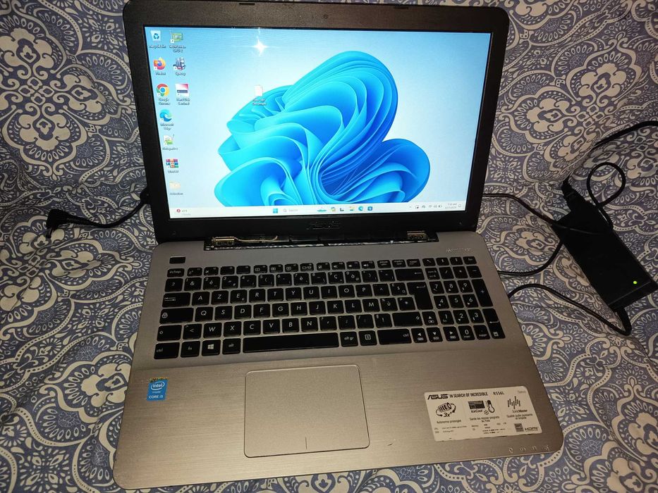 Laptop Asus R556L, Core i5 5200u, 4gb ram, 1TB, HD Graphics 5500