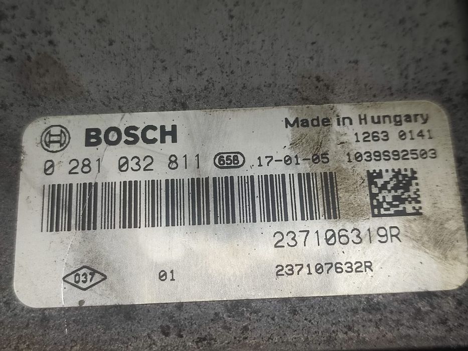 Calculator motor ECU 0281032811 1.5 dci k9k626 Dacia Logan 2 [facelif