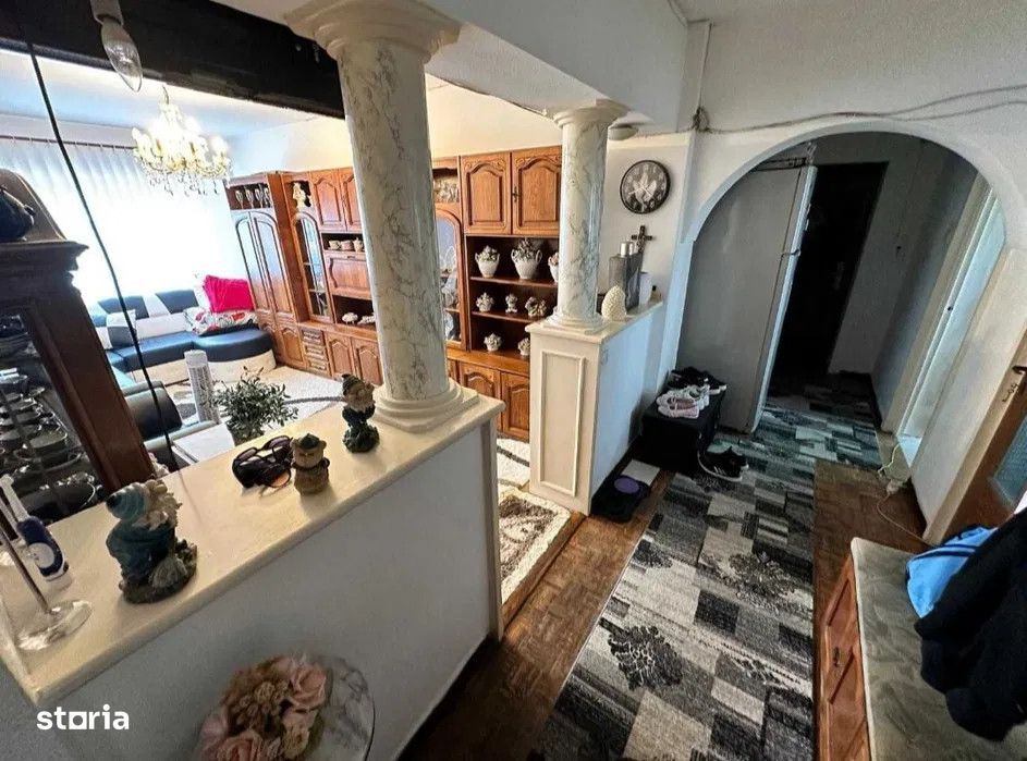 Apartament 4 Camere Micro 16