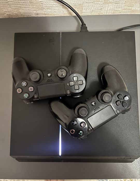 Продается playstation 4 ps4