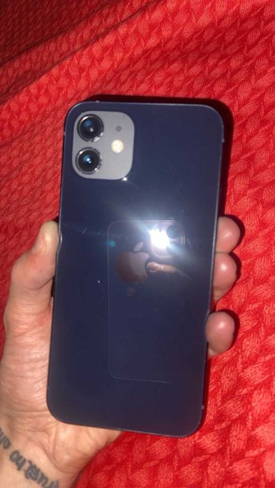 iPhone 12 85% sanatate