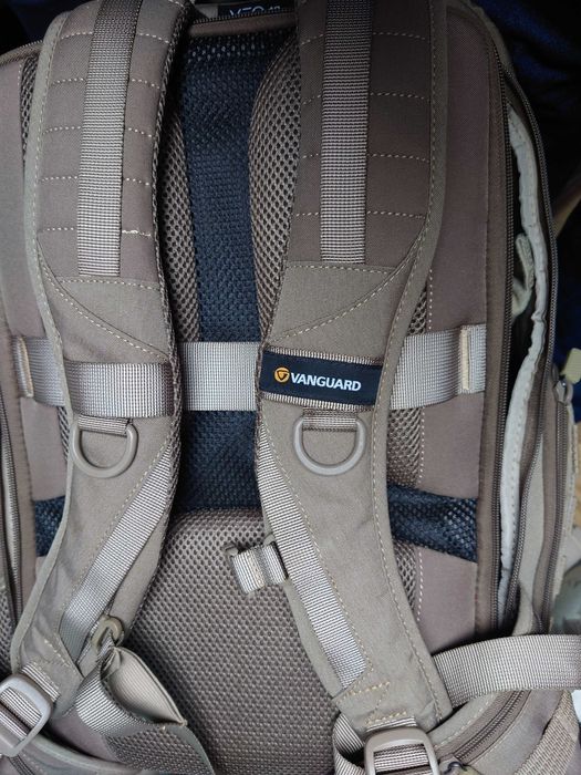 Rucsac foto Vanguard Veo Range T48 Beige cu husa