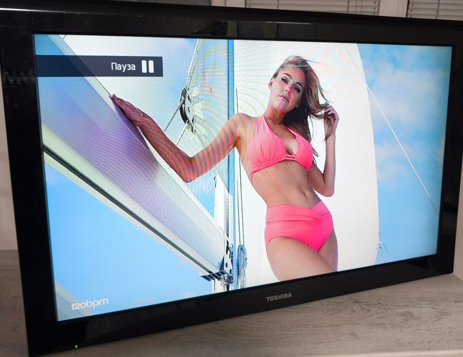 Телевизор Тошиба 32 инча