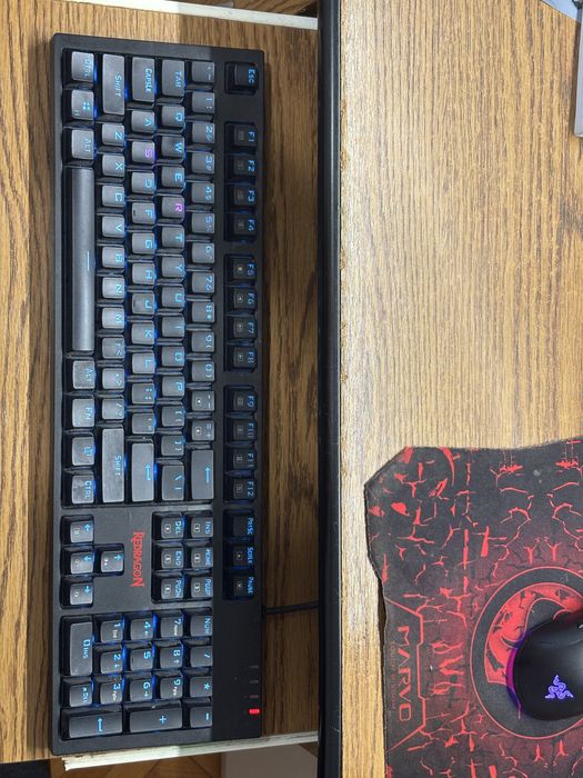 Vand Calculator Gaming 16gb ram + mouse si tastatura