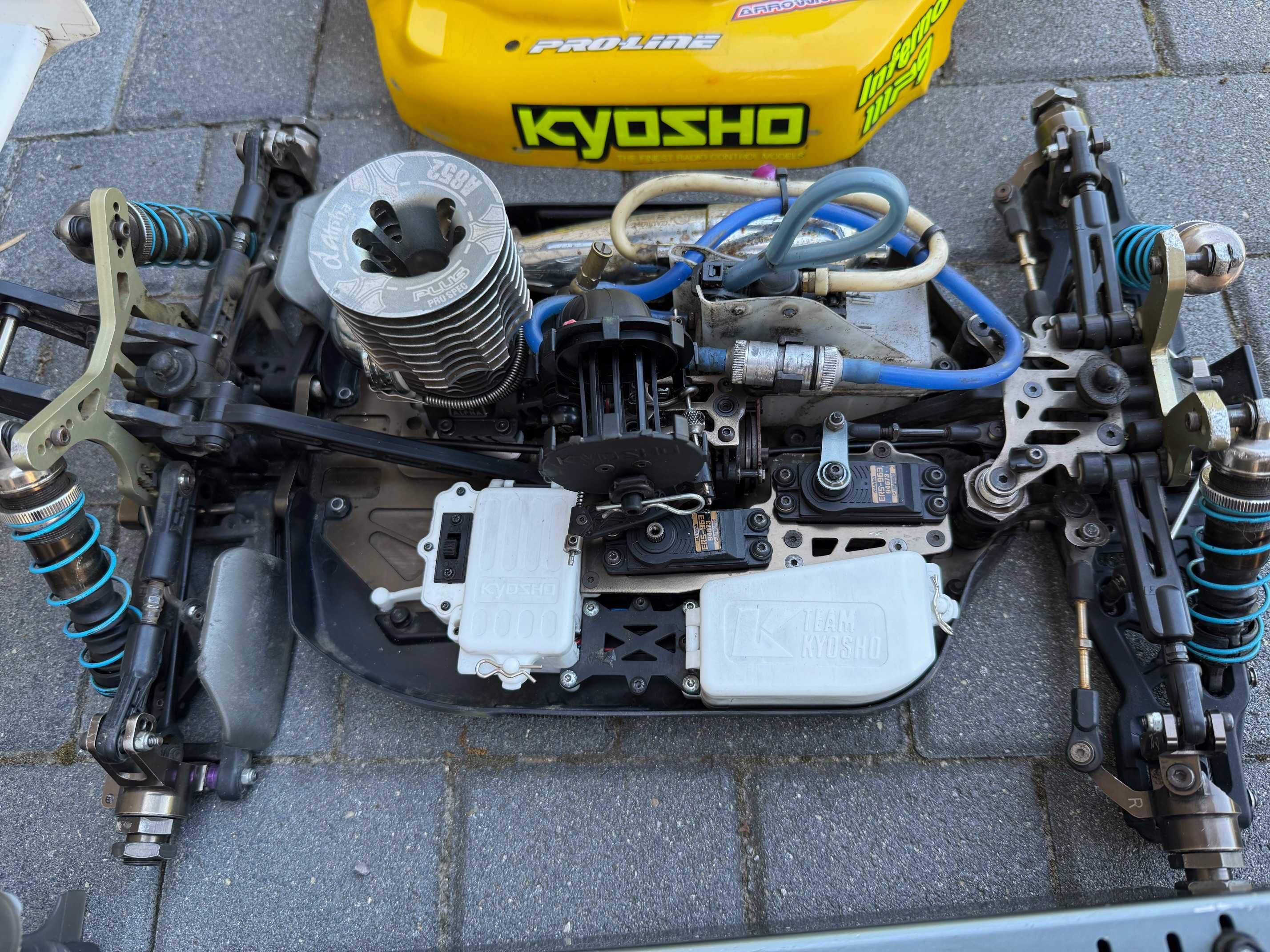 Нитро бъги Kyosho MP9 TKI3, Alpha A852, 2x Sanwa ERS-963, starter и тн